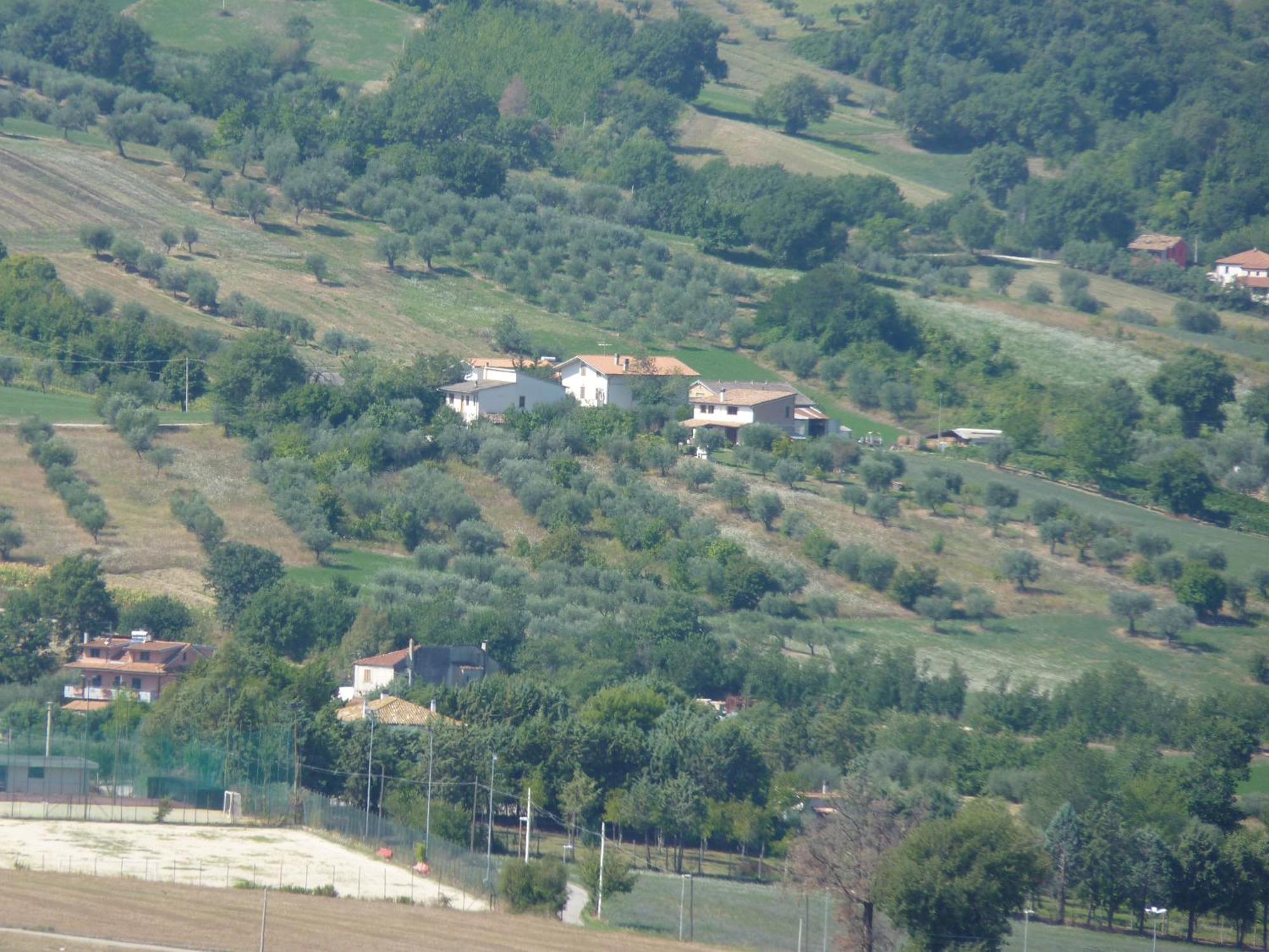 Agriturismo Il Vecchio Carro Campli Екстер'єр фото